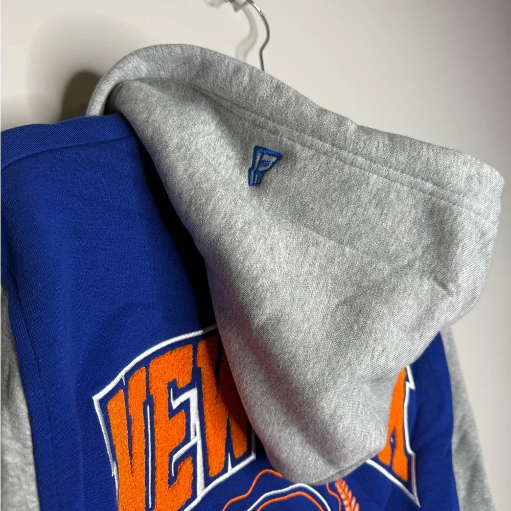 New York Knicks Throwback Prep Chenille Full Snap Hoodie - Picture 9 of 10